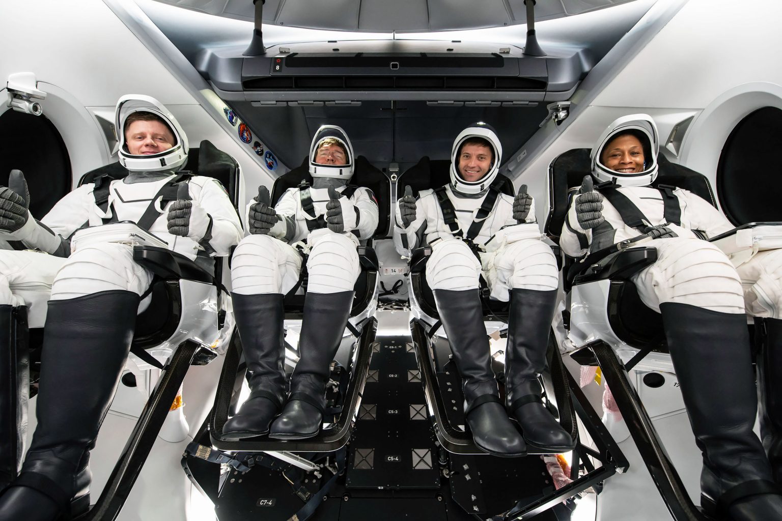 Expedition 71 crew